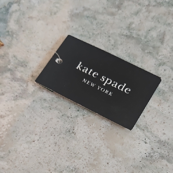 NWT Kate Spade Blue and White Floral Wallet - Picture 2 of 11